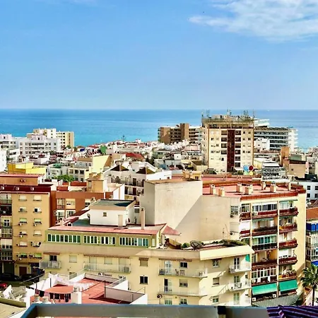 Apartment Ocean Views & Remote Work