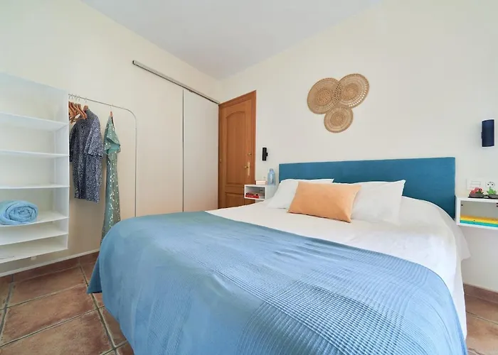 Ocean Views & Remote Work Apartament *