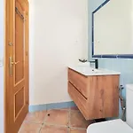 Ocean Views & Remote Work Apartment